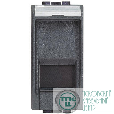 Розетка компьютерная LivingLight RJ45 кат.5E UTP Leg BTC L4279C5E