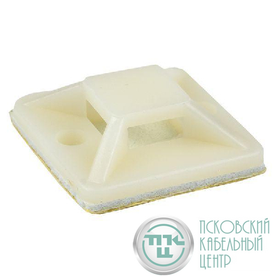 Площадка самоклеящаяся 40х40мм бел. (уп.100шт) EKF plc-40x40