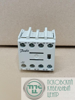 Блок доп. контактов CBD-22 2 замык. + 2 размык. для контакторов CI 61-86 690 В Danfoss 037H3065