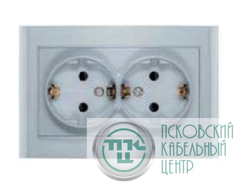 Розетка 2-м СП Бриллиант 16А IP20 с заземл. защ. шторки серебр. UNIVersal 7949797