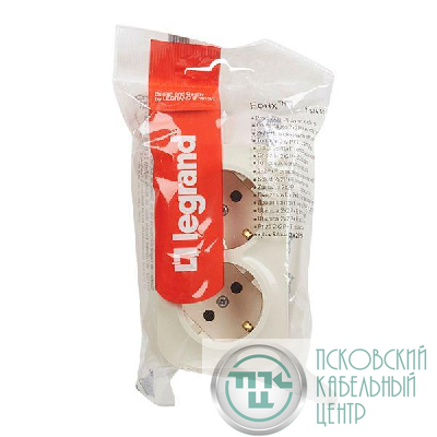 Розетка 2-м ОП Quteo 16А защ. шторки с заземл. сл. кость Leg 782253
