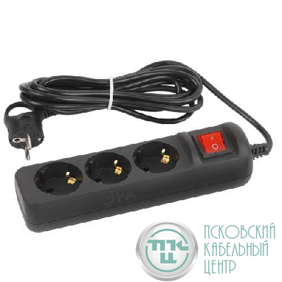 Удлинитель 3х5м с заземл. 10А с выкл. ПВС 3х0.75 черн. UX-3es-5m-B Эра Б0057729