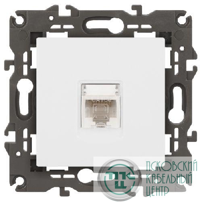 Розетка компьютерная Elegance 14-3107-01М RJ45 матов. бел. Эра Б0065763