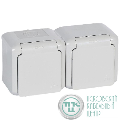 Розетка 2-м ОП Quteo 16А с защ. крышкой защ. шторки с заземл. IP44 сер. Leg 782353